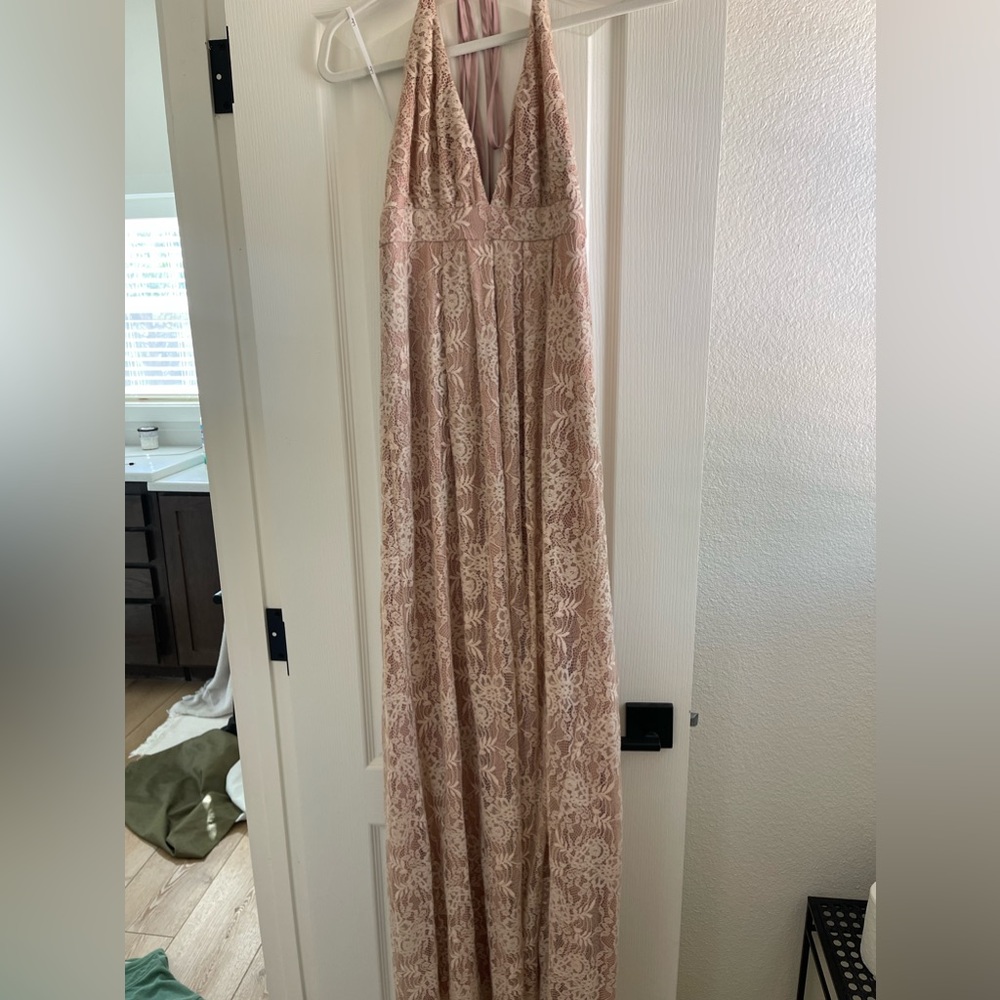 Dusty Pink Lace-Up Lace Maxi Dress